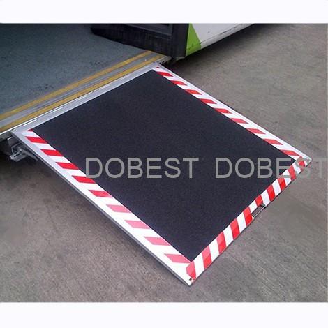 DB-WCR-01  Bus Van Wheelchair Ramps Lifts